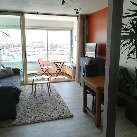 Studio Cabine Vue Port Avec Parking Prive, Piscine, Parc, Boulodrome Agde Exterior photo